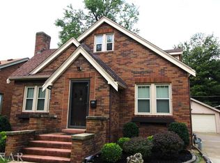 405 Florence Ave, Bloomington, IL