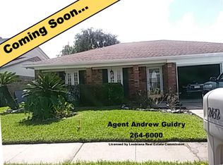 2432 Park Ln, Gretna, LA 70056