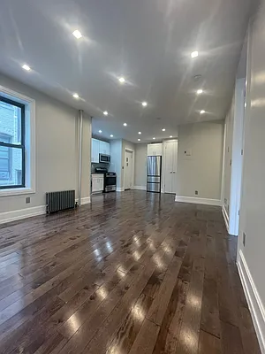 Rented by Zuz Realty | media 8