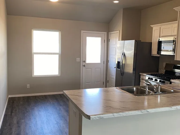 14136 N 74th East Ave — Photo 5