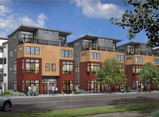 3221 California Ave SW #B, Seattle, WA 98116