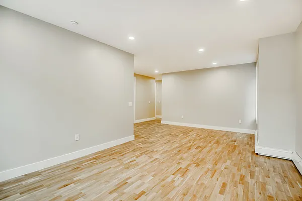 Rented by Corcoran | media 16