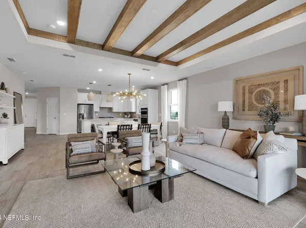 426 HAWTHORN PARK Circle, Yulee, FL 32097