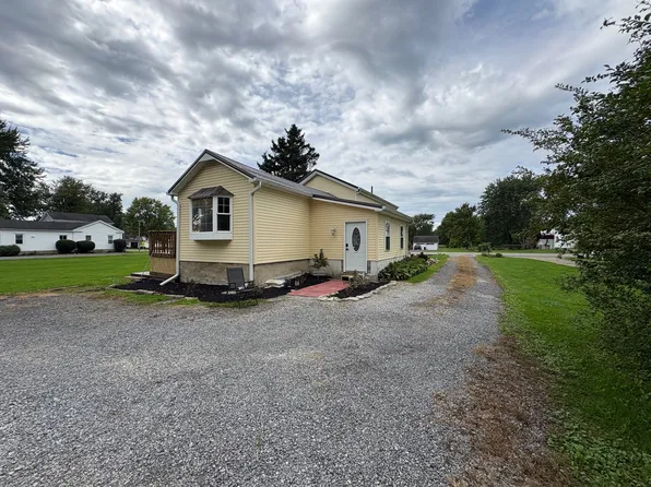 8970 State Highway 45, North Bloomfield, OH 44450