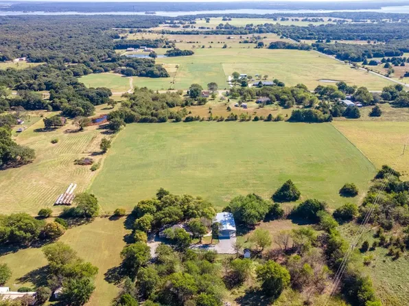 199 Earl Hughes St, Sadler, TX 76264