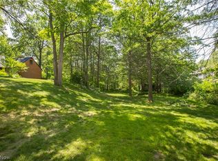 Bassett Rd, Westlake, OH 44145