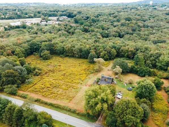 176 Saugatucket Rd, South Kingstown, RI 02879