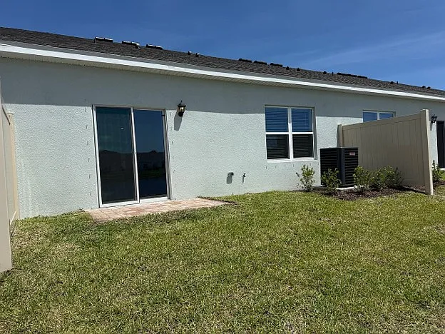 8933 Orchid Reserve Cir #8933 — Photo 18