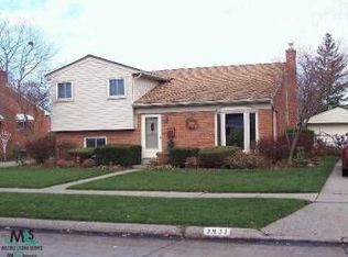 3431 Dolores Ave, Warren, MI 48091