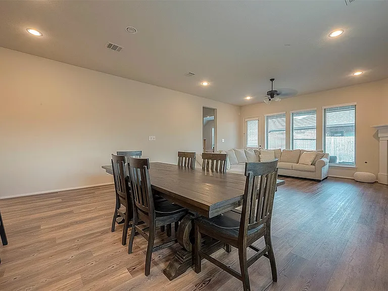 4602 Ana Ridge Ln — Photo 16