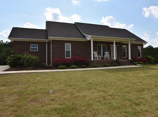 209 Smith Lake Dr, Jasper, AL 35504