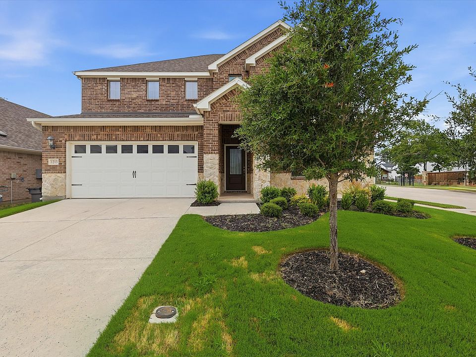 1st image of 1213 Birchwood Ln