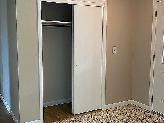Front entry/coat closet