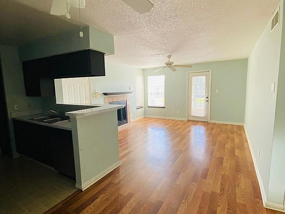 2nd image of 4301 Lizshire Ln APT 208