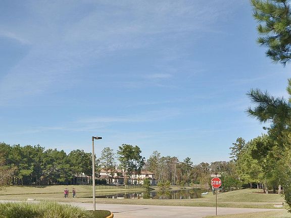 2nd image of 194 Tortoise Creek Way