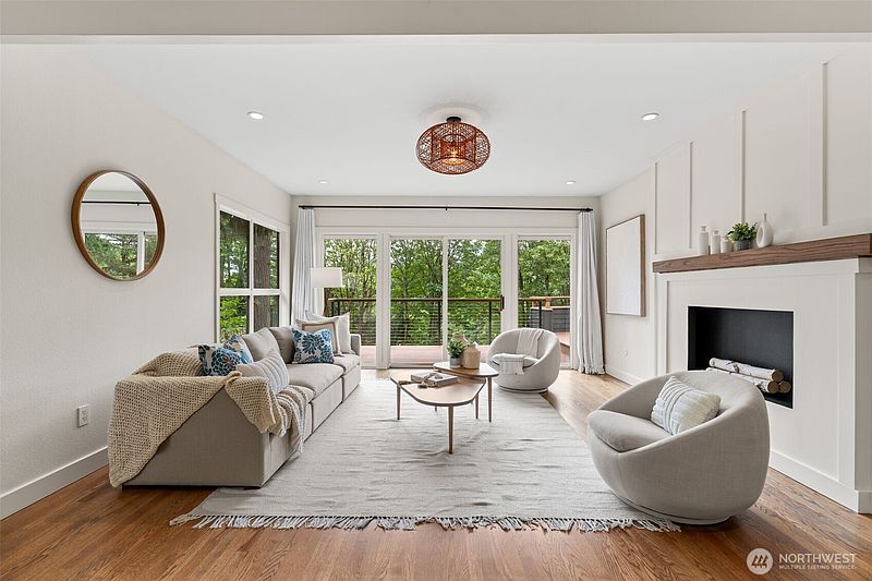 5th image of 14317 SE 49th Street