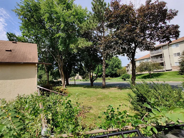 8701 Wentworth Ave S — Photo 8