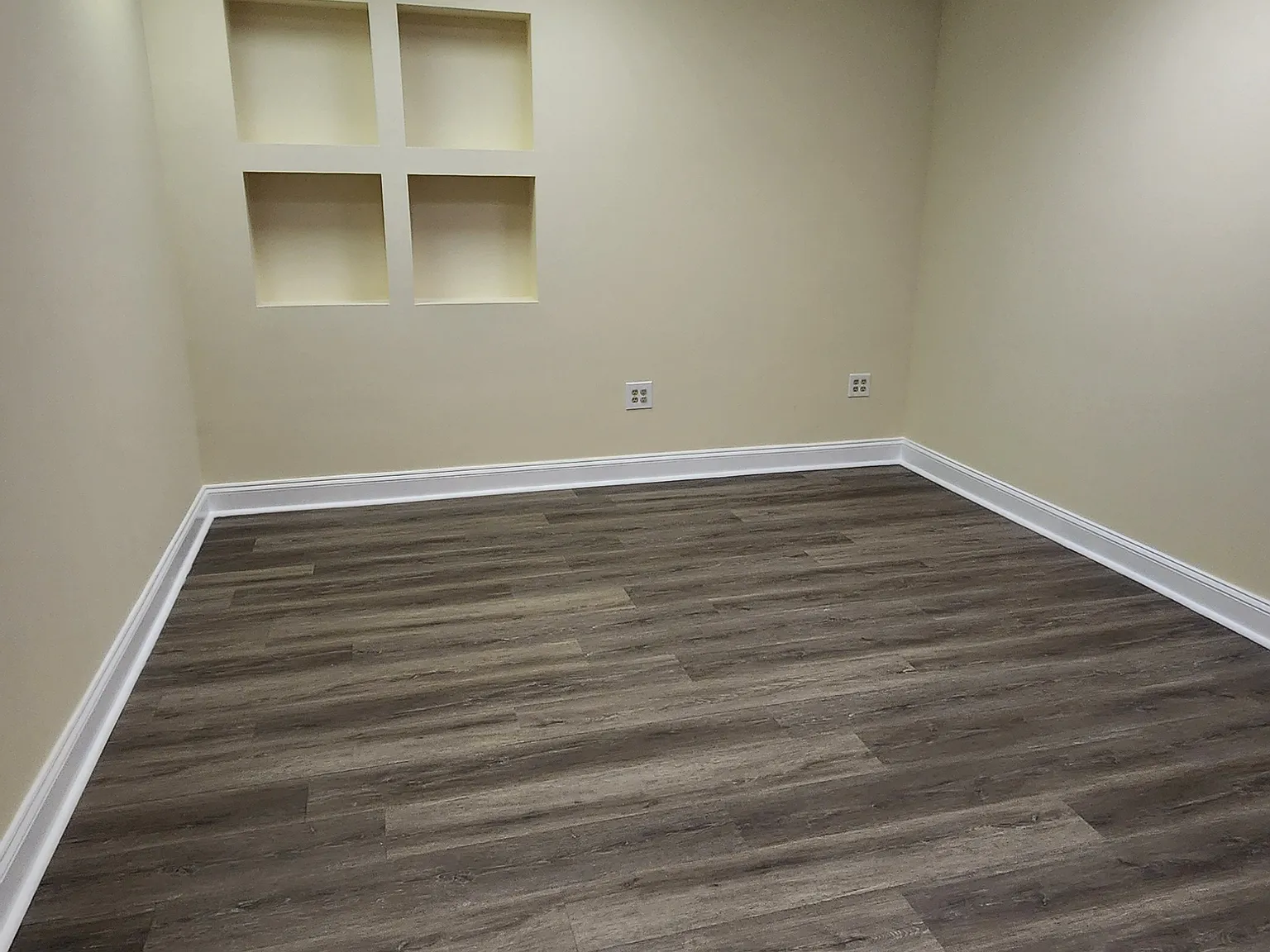 2 bed, 1.5 bath, 1045 sqft, $2,100 — Photo 4