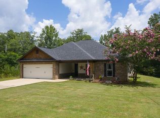 470 Oswichee Rd, Seale, AL 36875