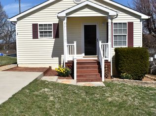 1412 Anderson St, Front Royal, VA 22630