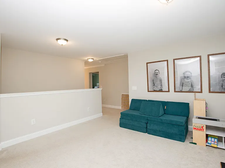 240 Parrish Ln — Photo 51