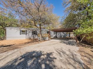 6037 Hidden Cir, Azle, TX 76020