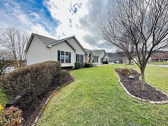 4th image of 358 Wentworth Ln