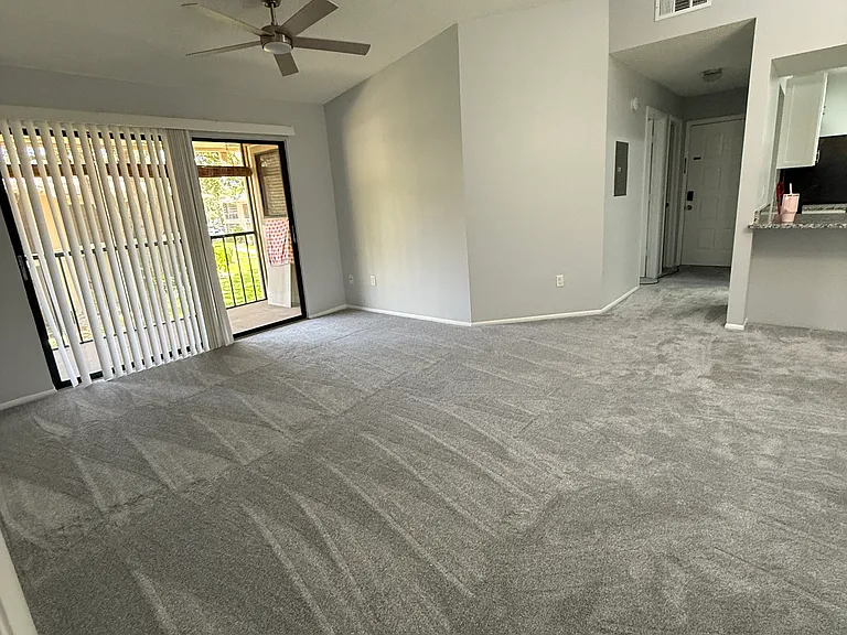 6010 Laketree Ln #F — Photo 3