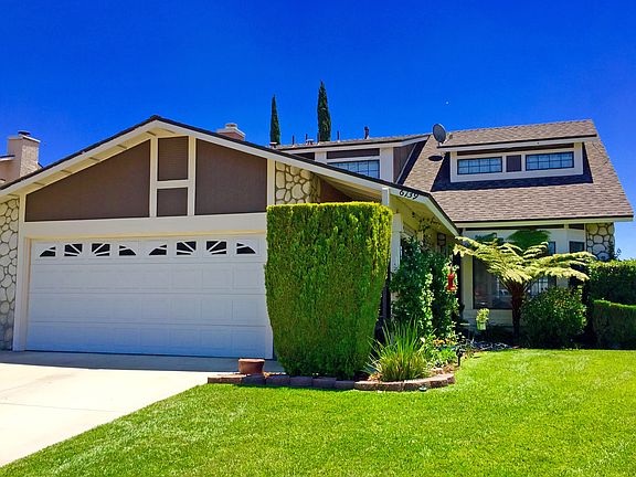 2nd image of 6139 Aubrey Pl