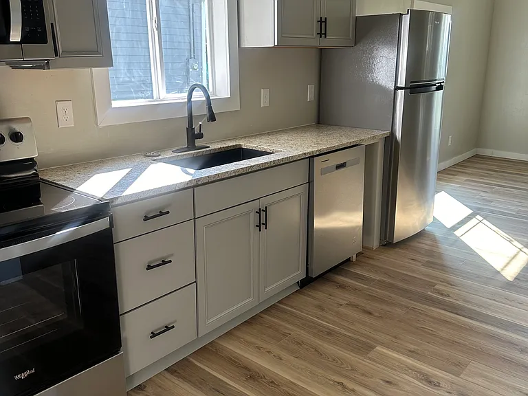 260 Badgett St #260 — Photo 4