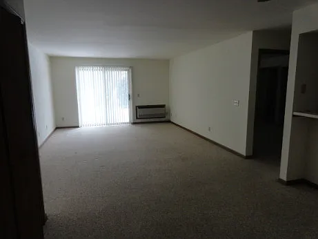 Woodfield Apartments — Photo 6