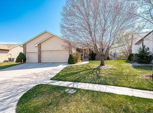 231 E Lockridge St, Mulvane, KS 67110