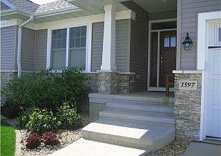 2nd image of 1597 Hunters Field Ln