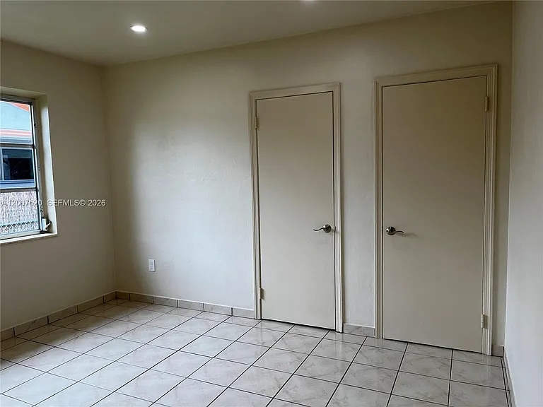 3351 SW 18th St — Photo 33
