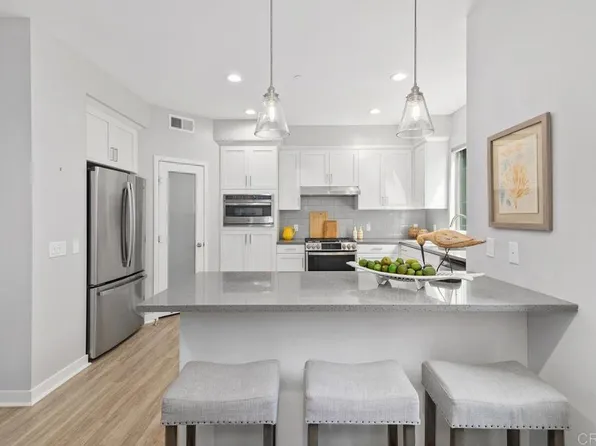 1120 San Elijo Rd S, San Marcos, CA 92078