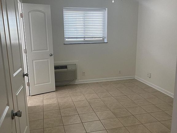 5th image of 1507 Highland Ave APT B101