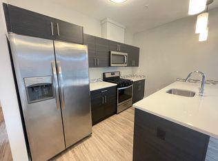 5800 Washington St #31E, West New York, NJ 07093