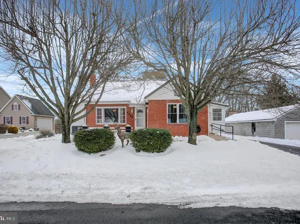 4254 Charlestown Rd, Mercersburg, PA 17236