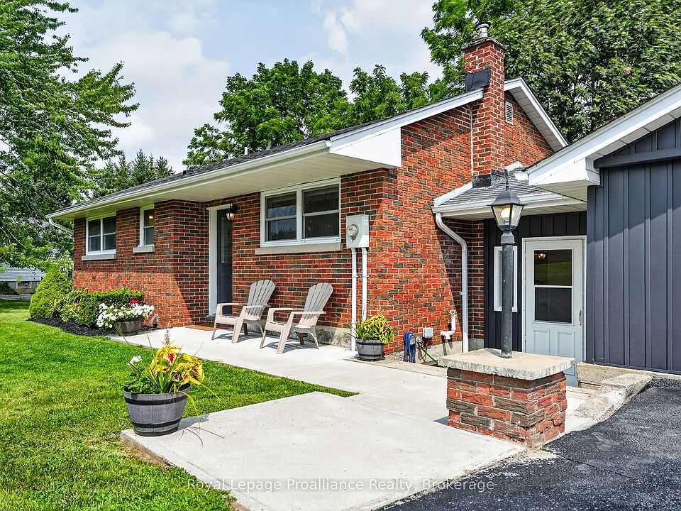1st image of 2991 Harwood Rd