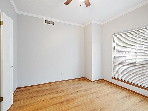 5th image of 22815 River Birch Dr