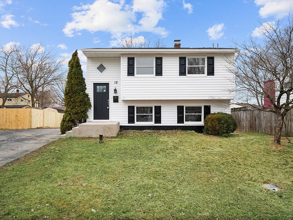 1st image of 12 Dunsinane Dr