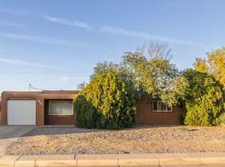 4309 Delamar Ave NE, Albuquerque, NM 87110
