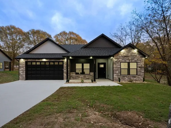 125 Bell Ave, Inman, SC 29349