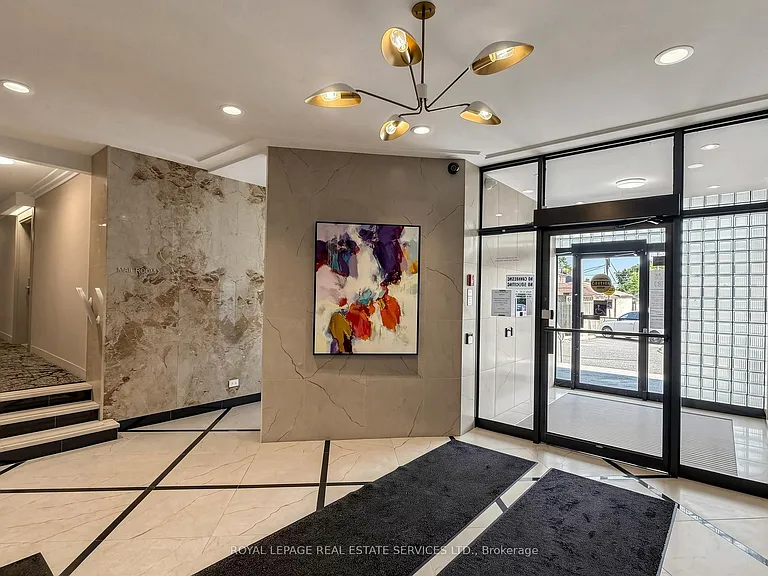 580 Christie St #107 — Photo 4