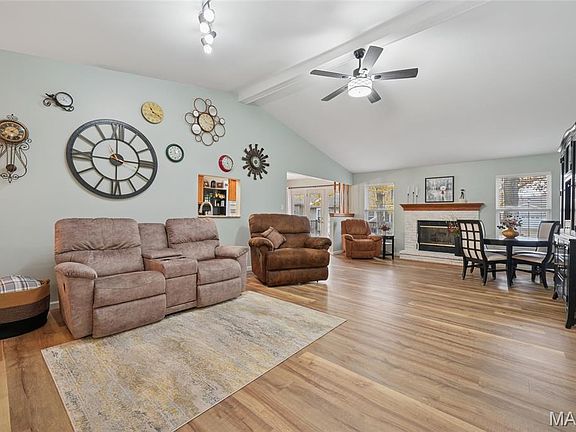 4th image of 22 Biloxi Ct