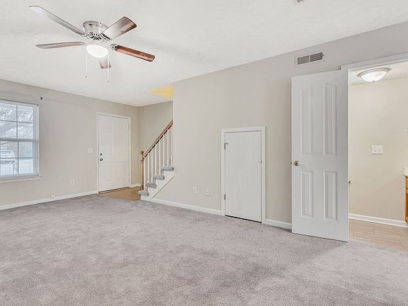 5th image of 1554 Center Pointe Dr