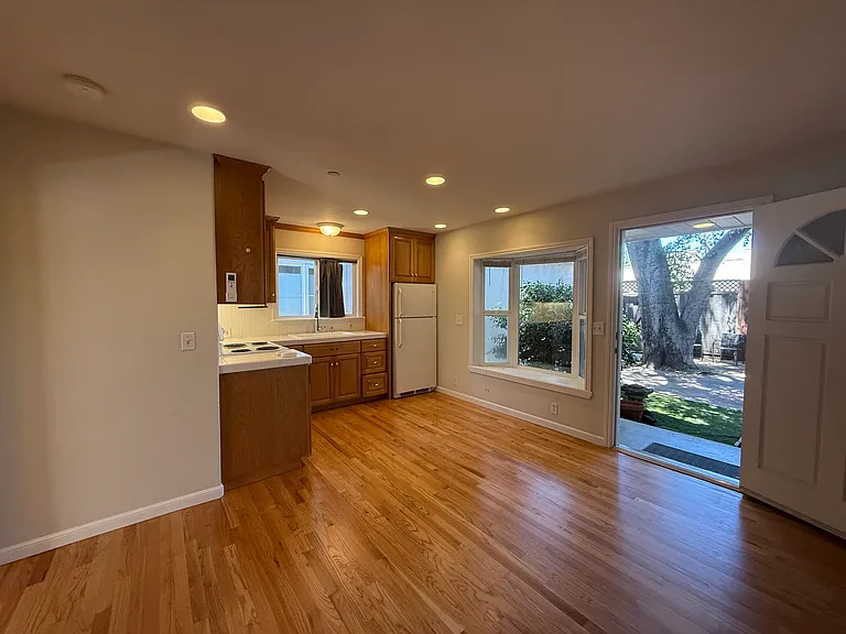 601 S Idaho St — Photo 4