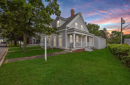 324 Main St #B Photo 1