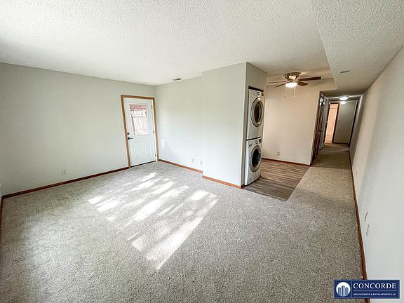 4th image of 4500 Prescott Ave APT 6