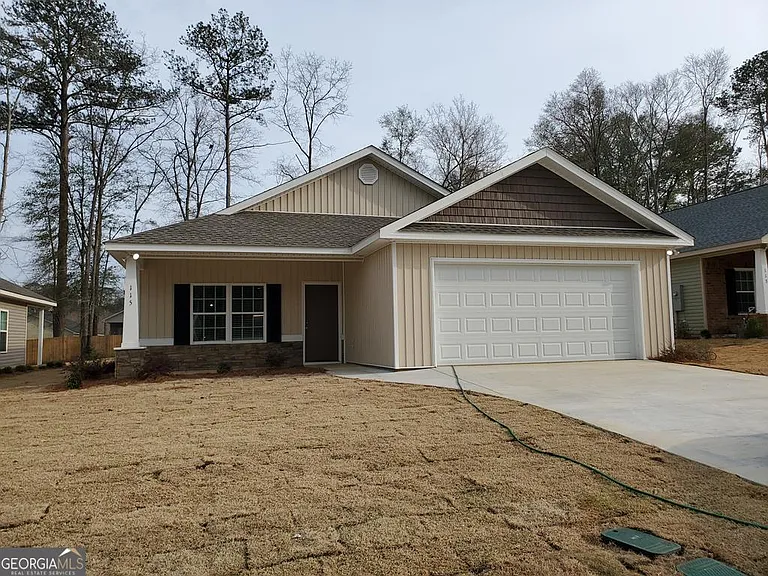 115 Pinehurst Ct — Photo 5